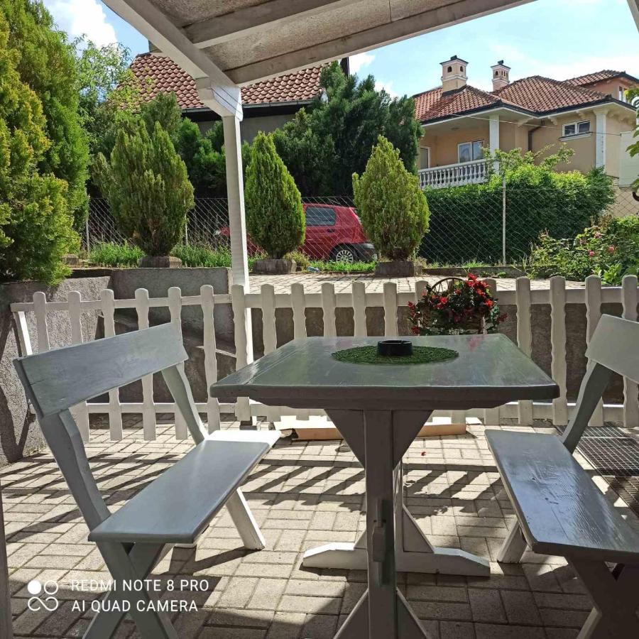 Apartman Radicevic Vrnjacka Banja Exterior photo